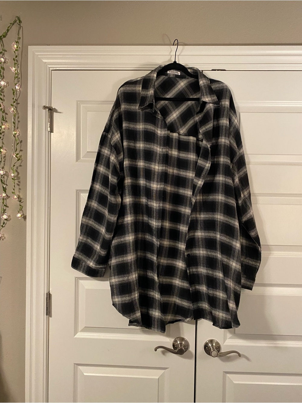 Women’s Black and White Plaid Shirt Dress